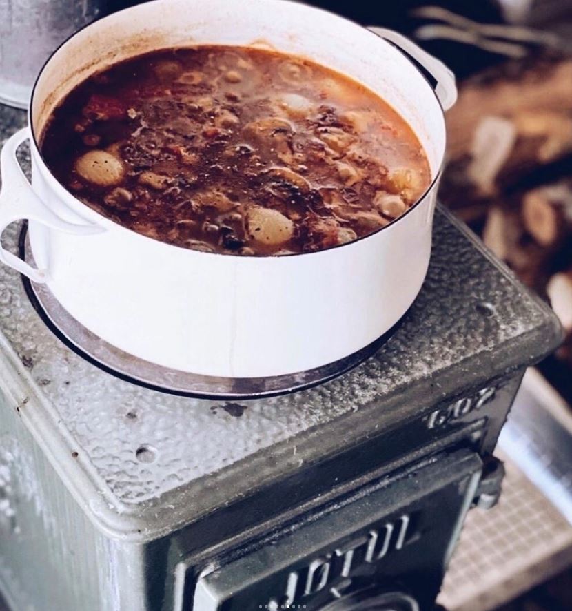 Jøtul Instagram-följare lagar mat på Jøtul F 602